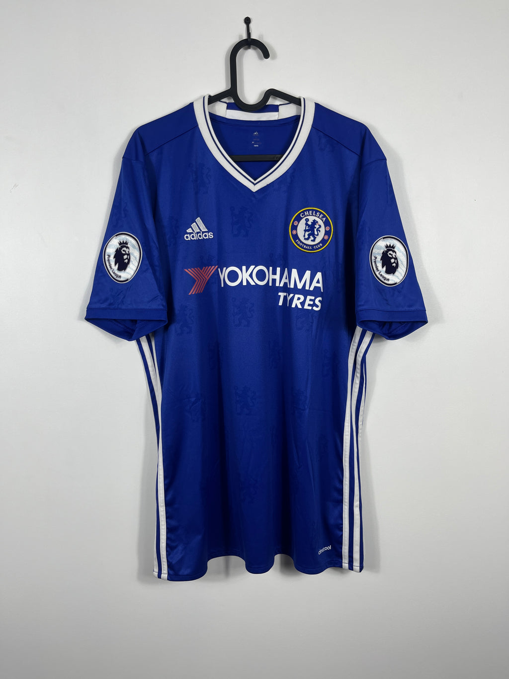 Chelsea - Hazard - 16/17 - str. L