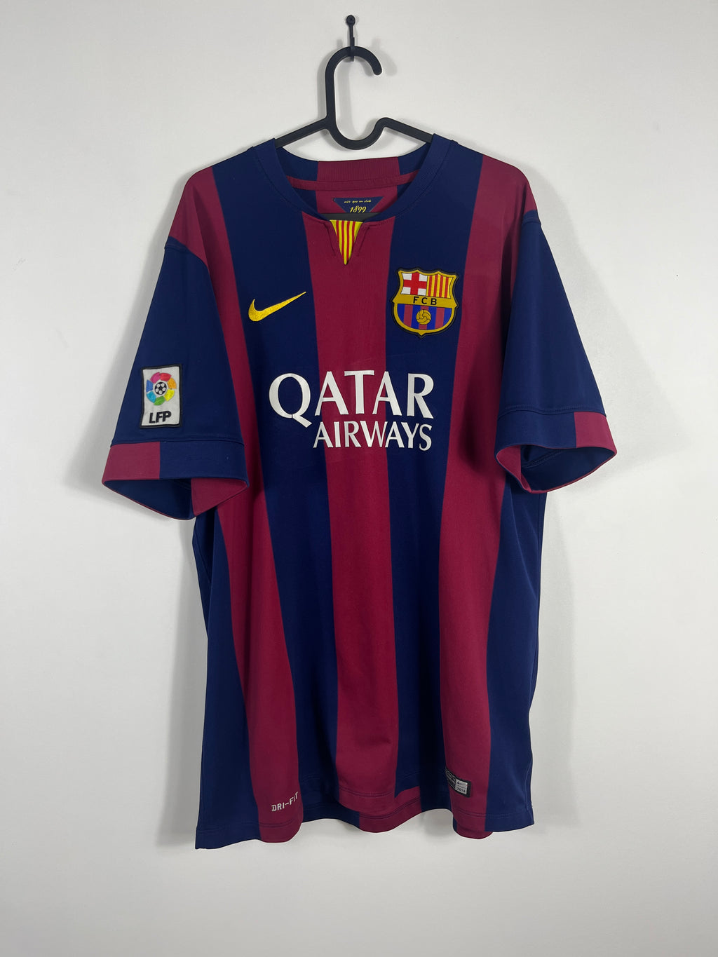 Barcelona - Suarez - 14/15 - str. XL